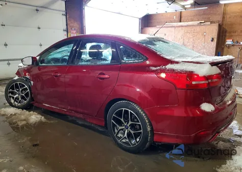 2016 Ford Focus Se z USA, uszkodzony, nr VIN 1FADP3F2XGL243563